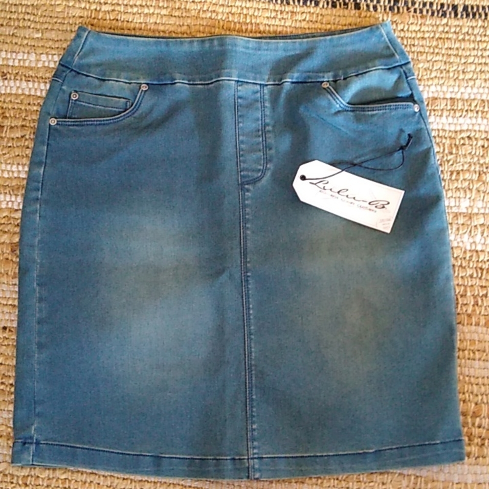 Lulu B Stretch Washed Blue Denim Skirt
